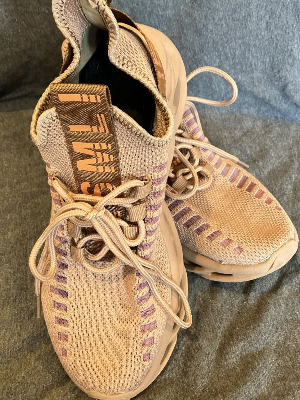Liesmlies Running Shoes Knit Beige Lightweight Athletic Sneakers Mens Size 10